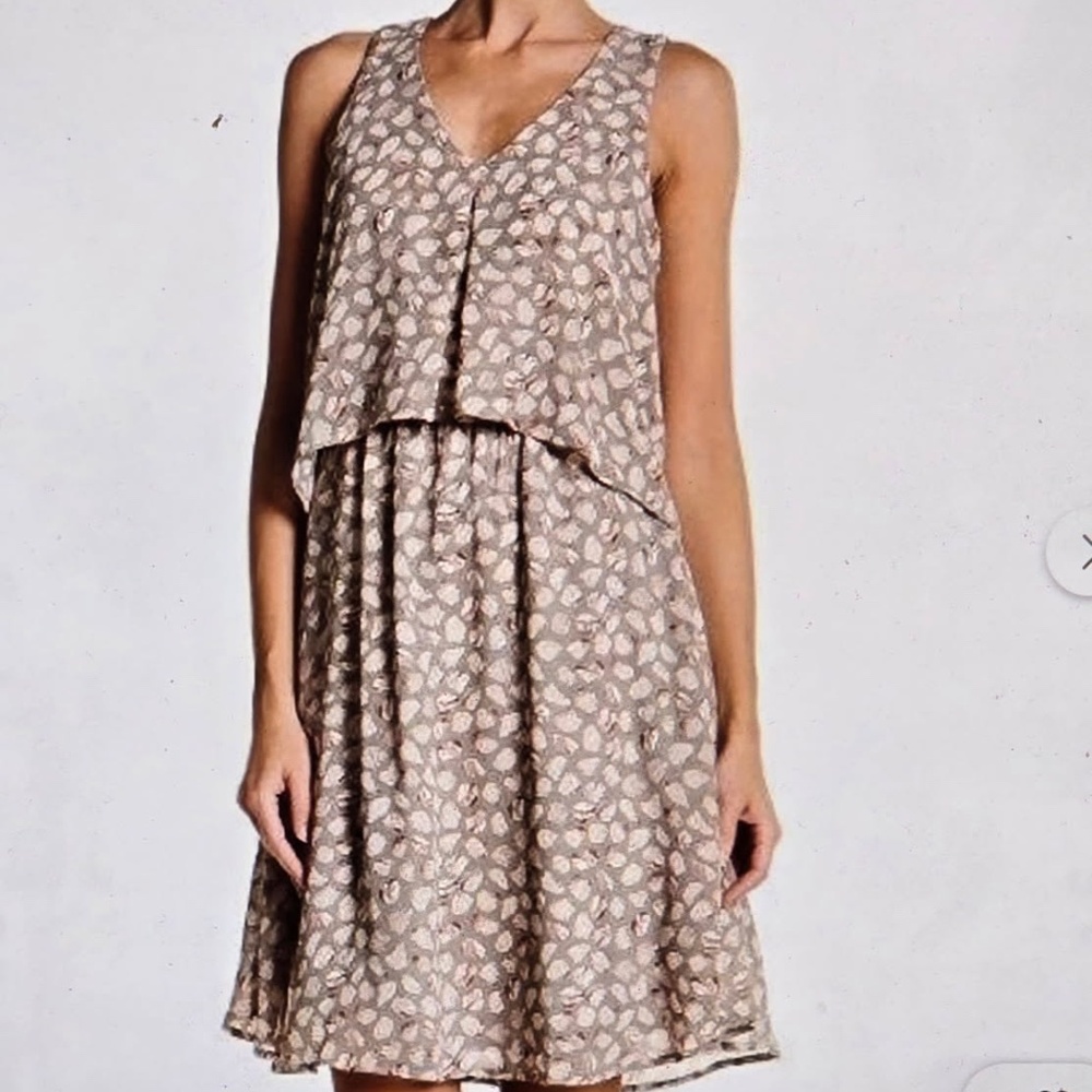 B Collection by Bobeau Chelsea Layered  Dress NWT M